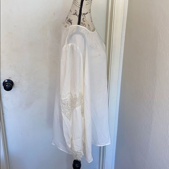 Liz Claiborne Career Sheer Brand New Top Feminine Work Office Casual - Picture 2 of 9